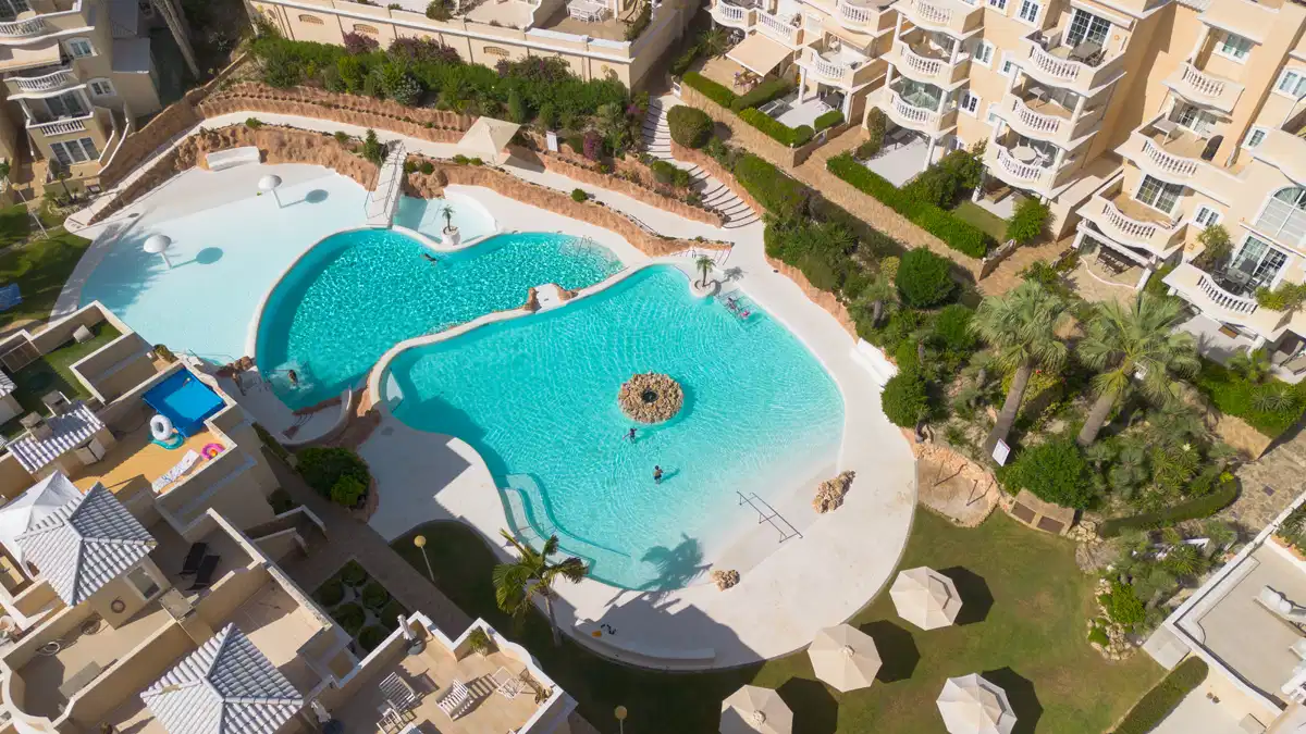 2-Bedroom, 1-Bathroom Apartment with Sea and Pool Views in Pórtico Mar, Guardamar del Segura