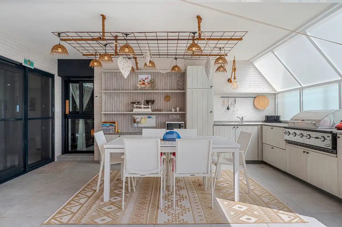 3-Bedroom, 2-Bathroom Ground-Floor Apartment with Expansive South-Facing Terrace in Guardamar del Segura
