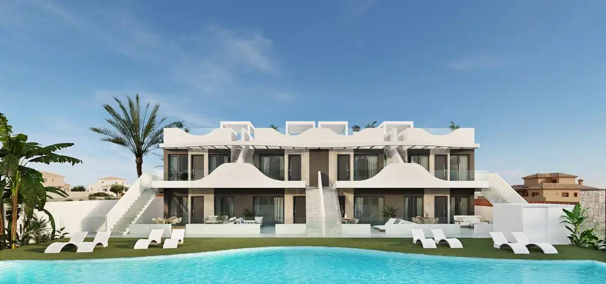 2-Bedroom, 2-Bathroom Top Floor Bungalow in Pilar de la Horadada with Rooftop Solarium