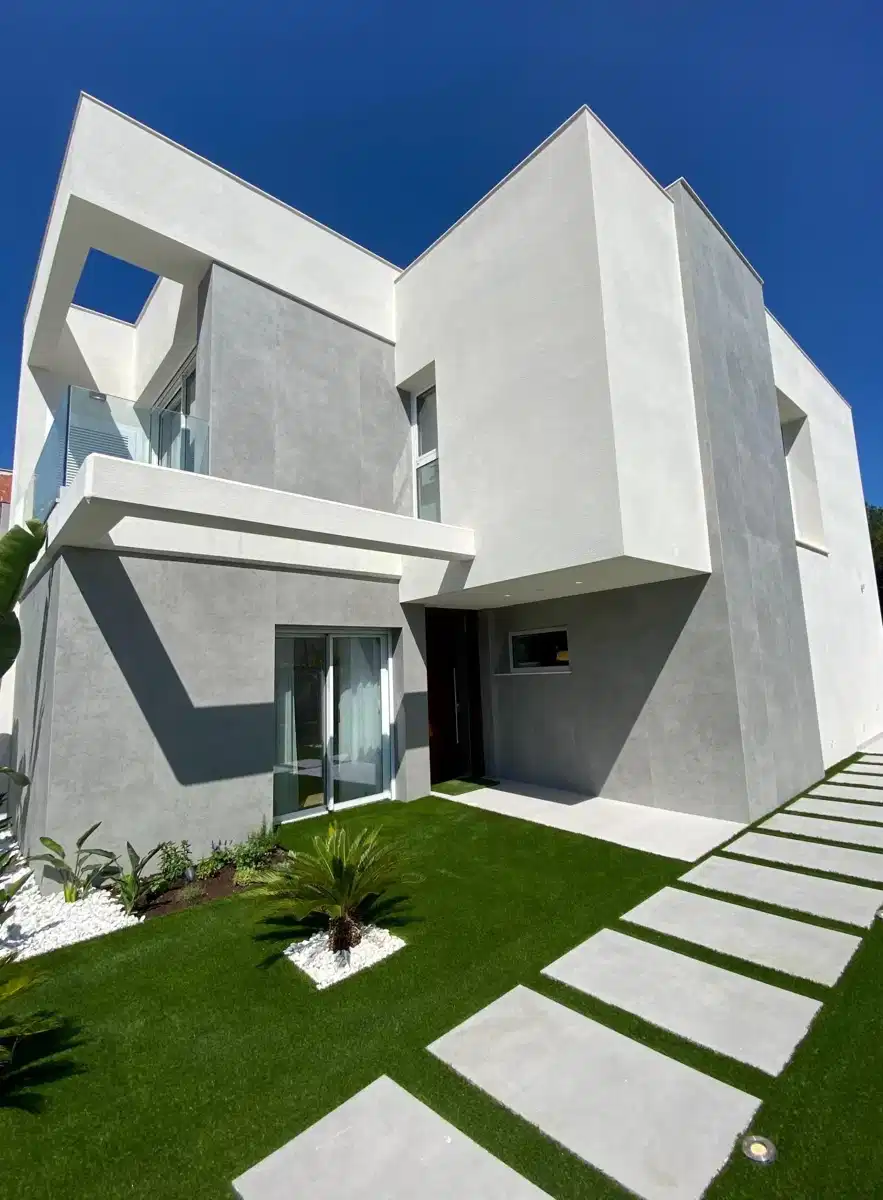 3-Bedroom, 3-Bathroom Minimalist Villa in Sierra Cortina, Finestrat