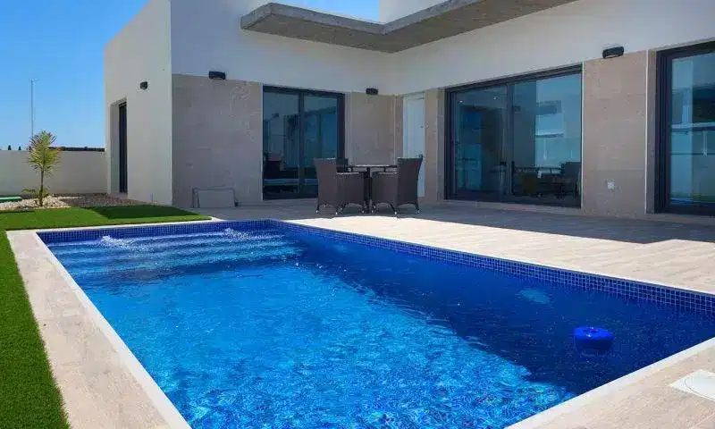 3-Bedroom, 2-Bathroom Modern Single-Storey Villa with Private Pool in Daya Nueva