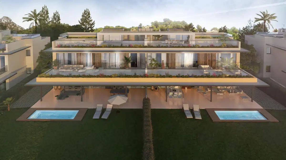 4-Bedroom, 4-Bathroom Top Floor Bungalow in Gated Frontline Golf Development Marbella