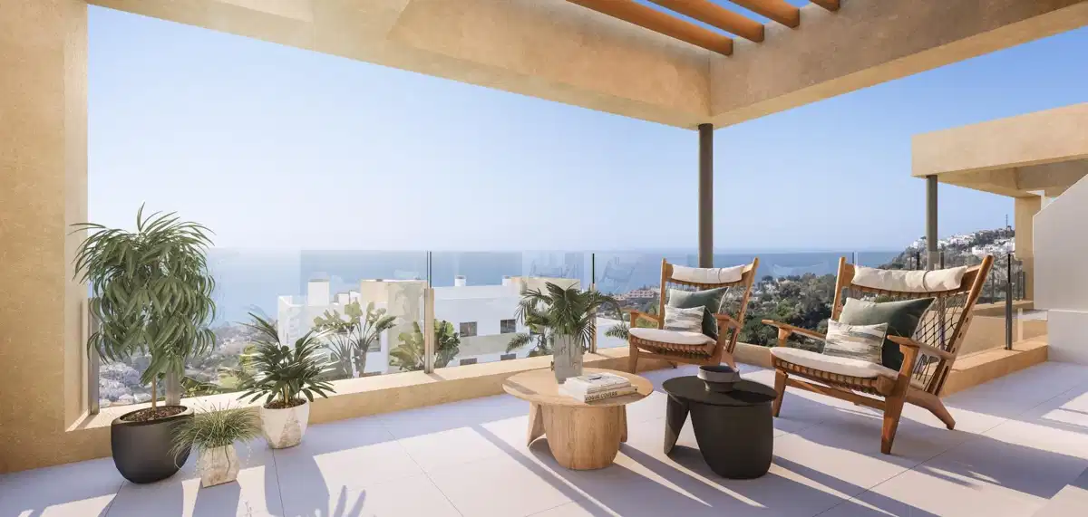 2-Bedroom, 2-Bathroom Apartment with Panoramic Sea Views in Benalmádena