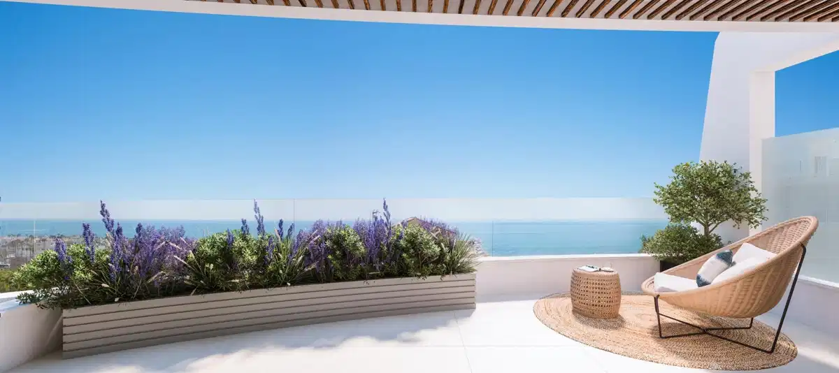 2-Bedroom, 2-Bathroom Duplex Penthouse with Panoramic Sea Views in Benalmadena