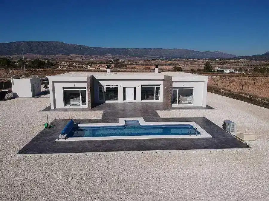 3-Bedroom, 2-Bathroom Villa with Customisation Options in Pinoso Countryside