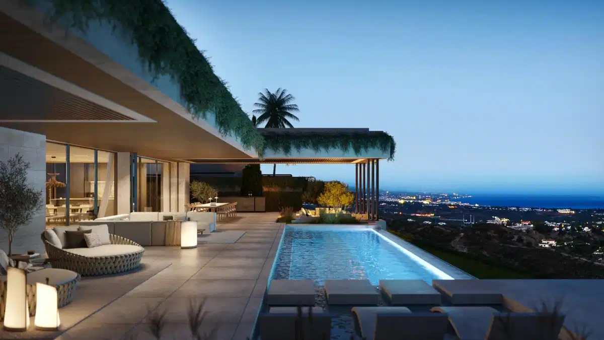 6-Bedroom, 6-Bathroom Luxury Villa with Sea Views in Benahavís