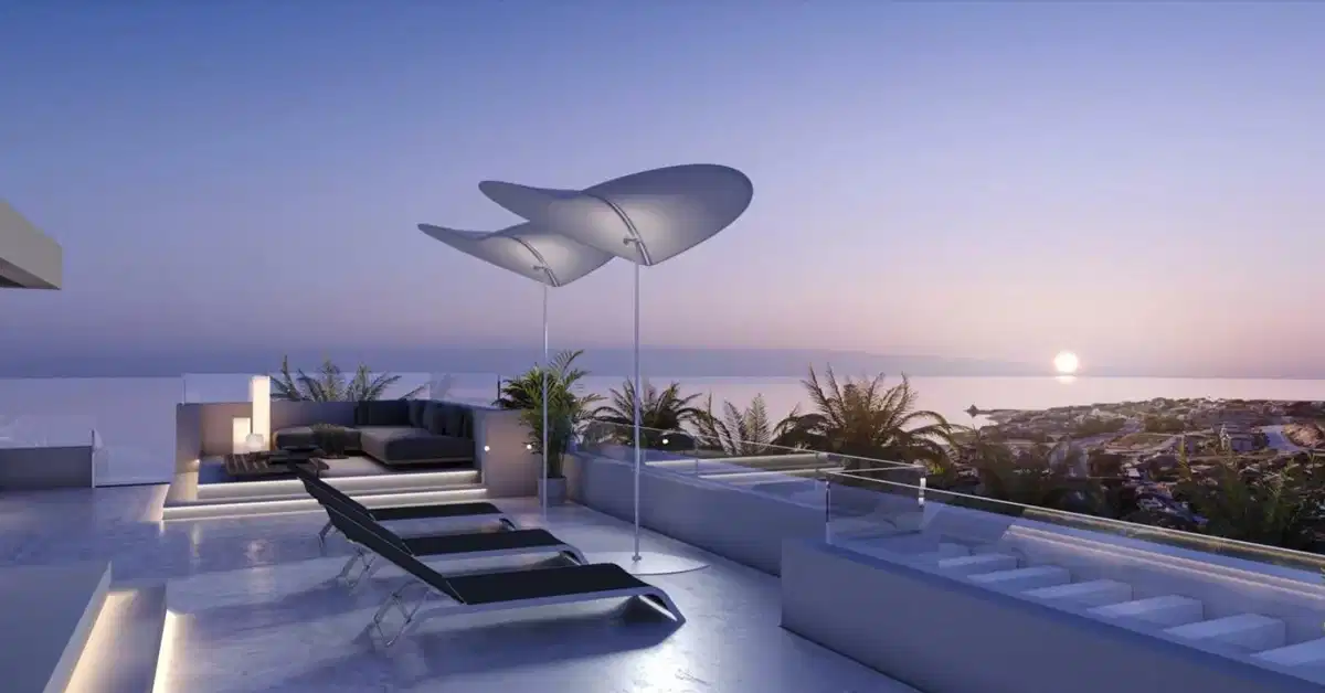 3-Bedroom, 2-Bathroom Penthouse with Panoramic Sea Views near Estepona