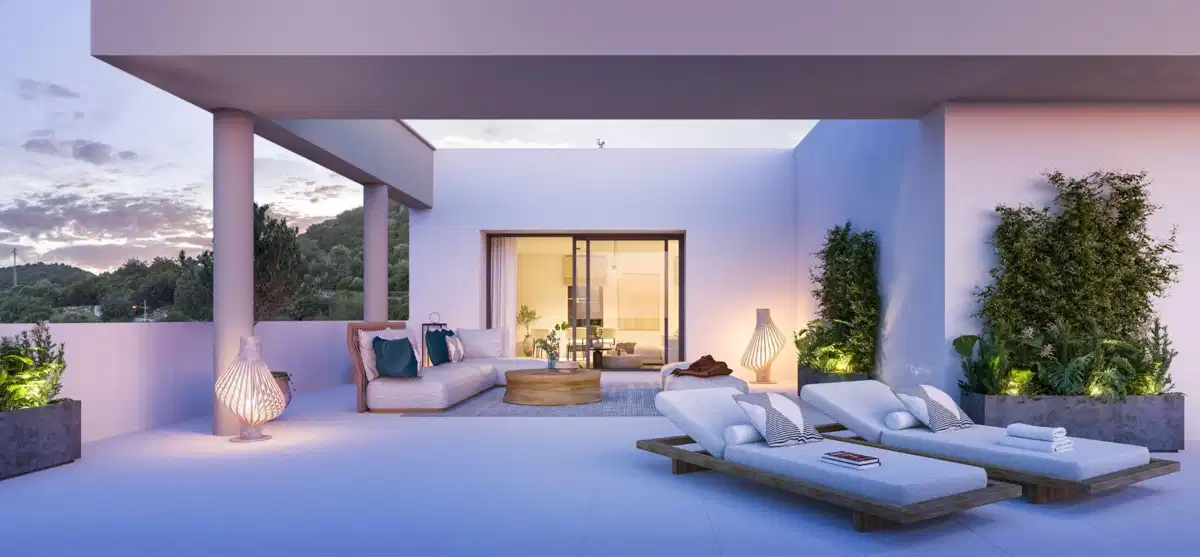 3-Bedroom, 2-Bathroom Penthouse with South-Facing Views in Estepona’s Valle Romano
