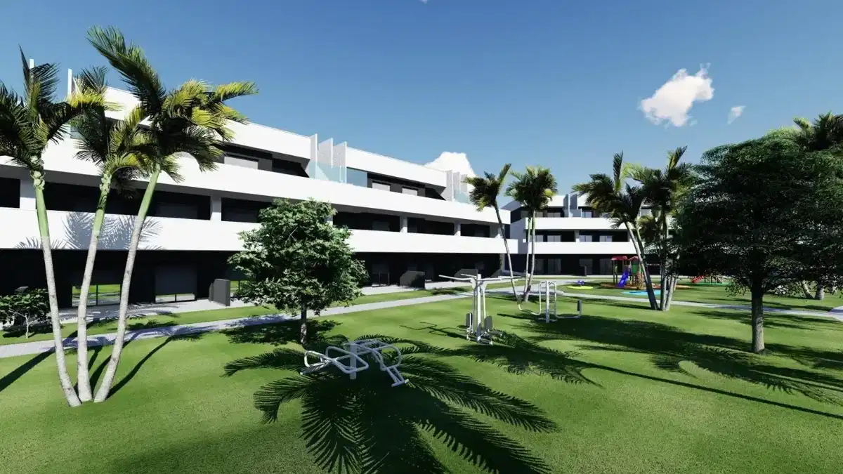2-Bedroom, 2-Bathroom Ground Floor Apartment with Terrace and Views in El Raso