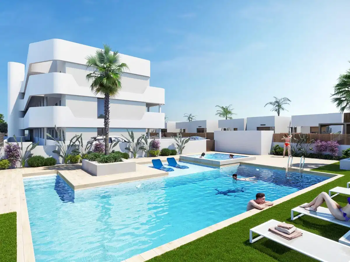 2-Bedroom, 2-Bathroom Ground Floor Apartment with Golf and Lagoon Views in Los Alcázares