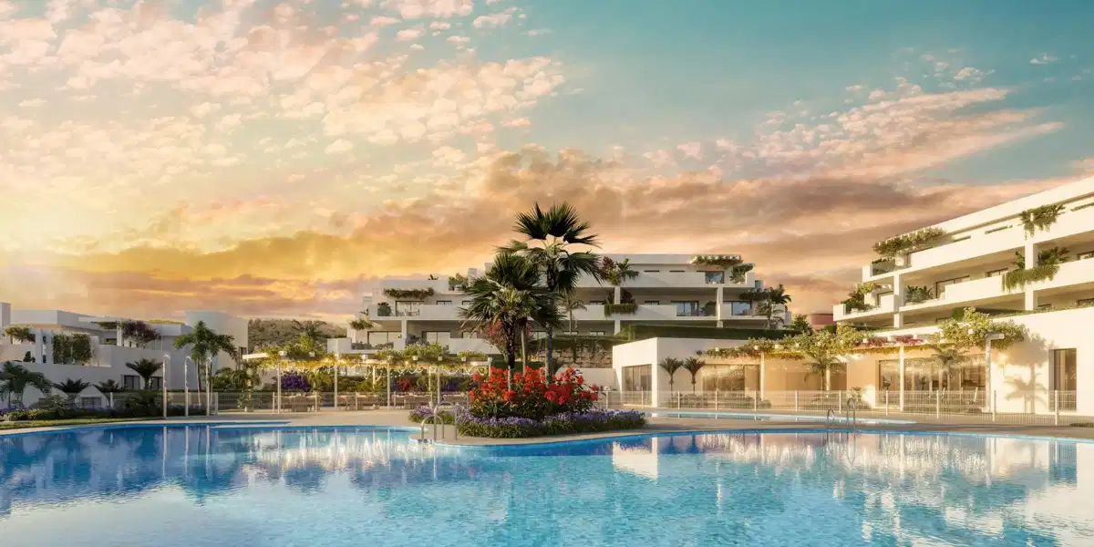 2-Bedroom, 2-Bathroom Ground Floor Apartment with Golf and Sea Views in Casares