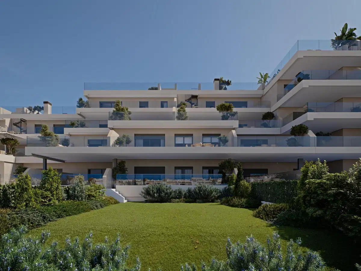 3-Bedroom, 2-Bathroom Ground Floor Apartment with Wellness Amenities in Estepona