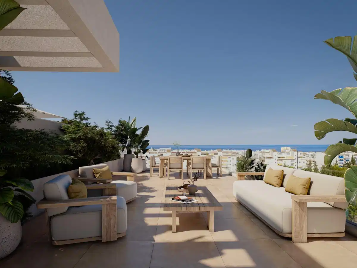 3-Bedroom, 2-Bathroom Penthouse with Sea Views and Wellness Amenities in Estepona