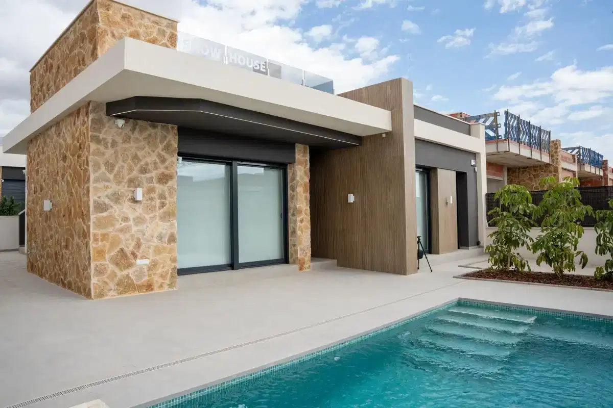 3-Bedroom, 2-Bathroom Villa with Private Pool and Solarium in Lo Marabú, Ciudad Quesada