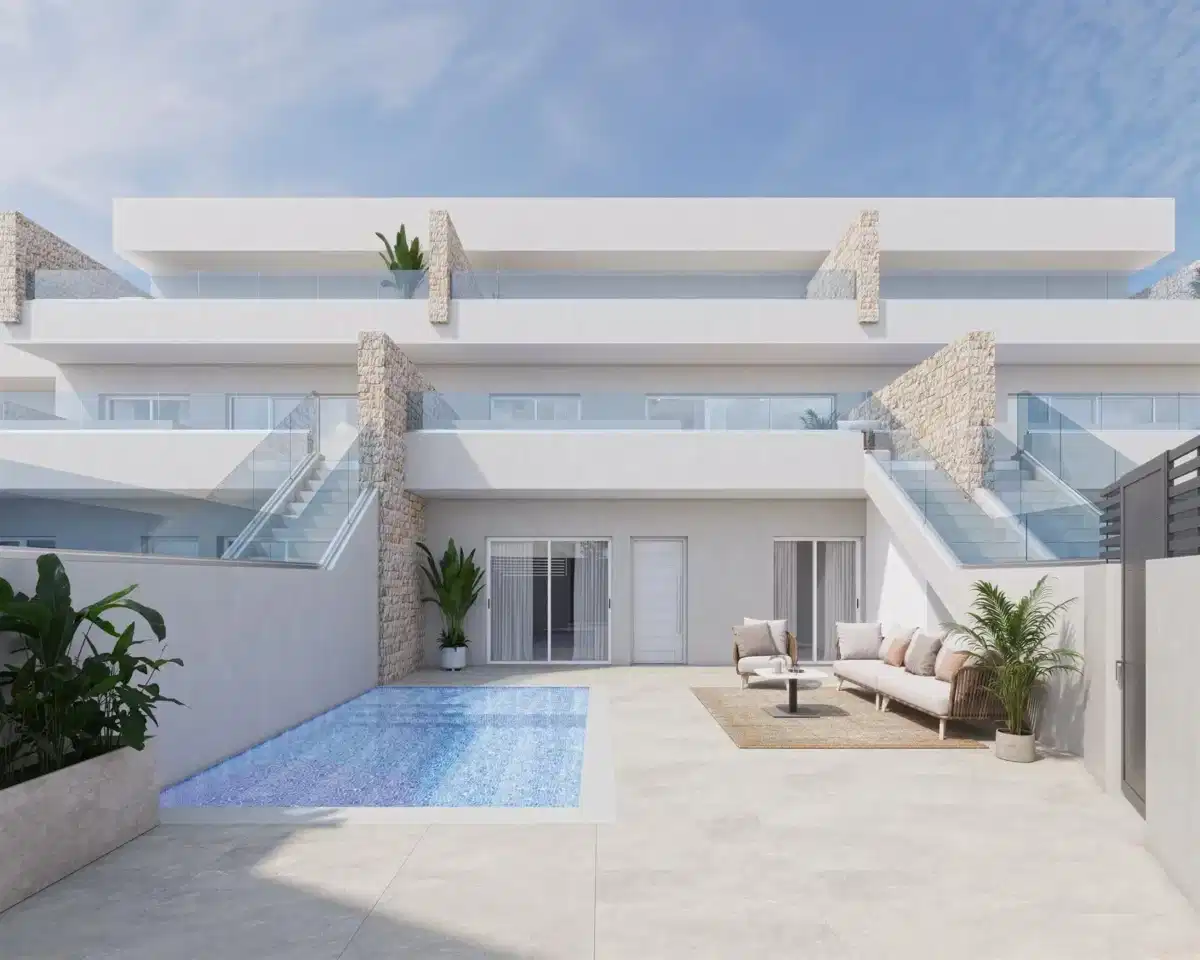 3-Bedroom, 2-Bathroom Ground Floor Bungalow with Private Pool in Pilar de la Horadada