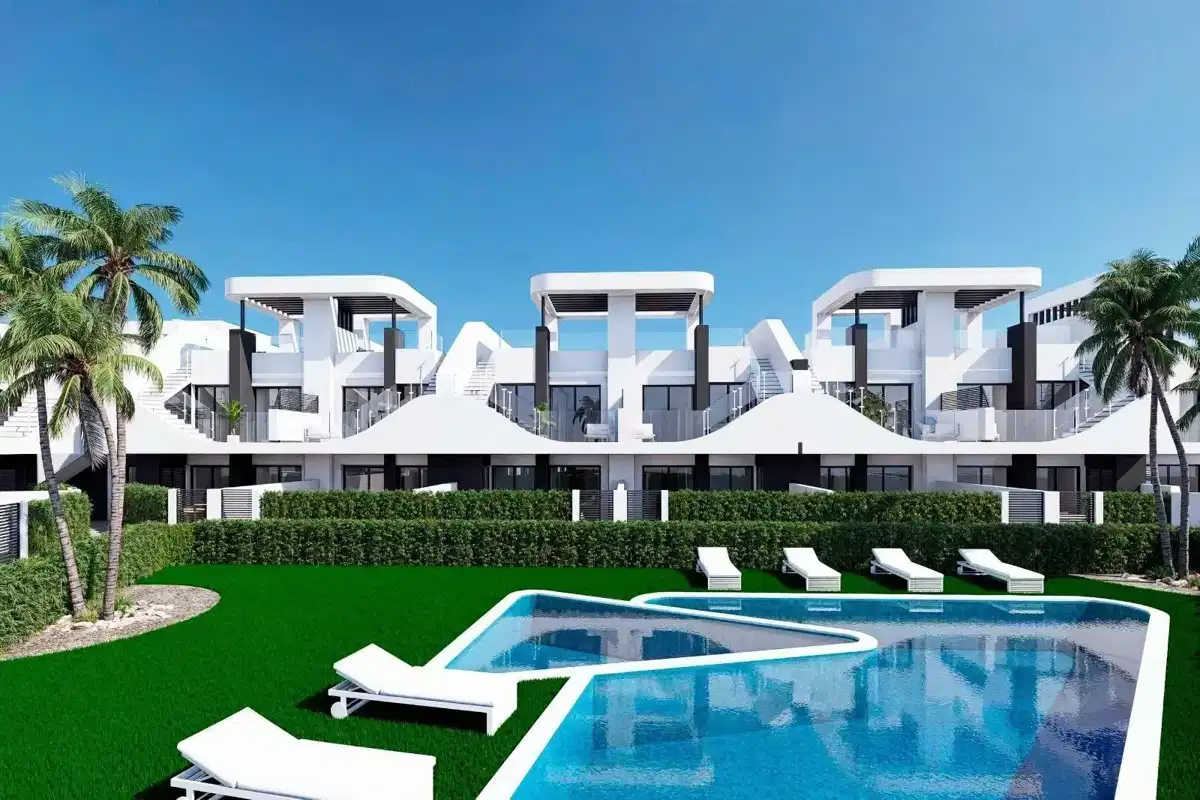 3-Bedroom, 2-Bathroom Ground Floor Bungalow with Private Garden and Parking in San Fulgencio