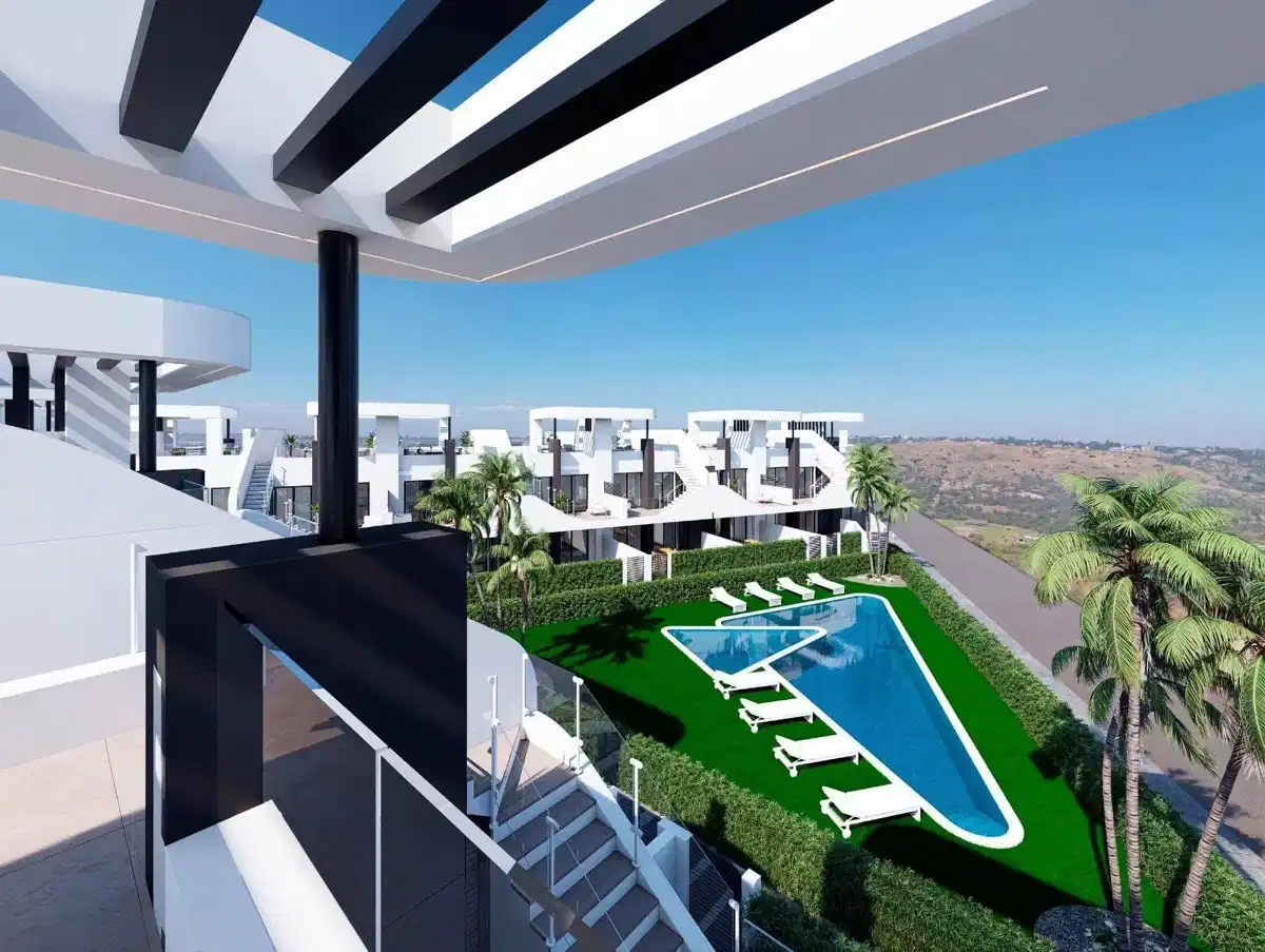 2-Bedroom, 2-Bathroom Top Floor Bungalow with Private Solarium in San Fulgencio