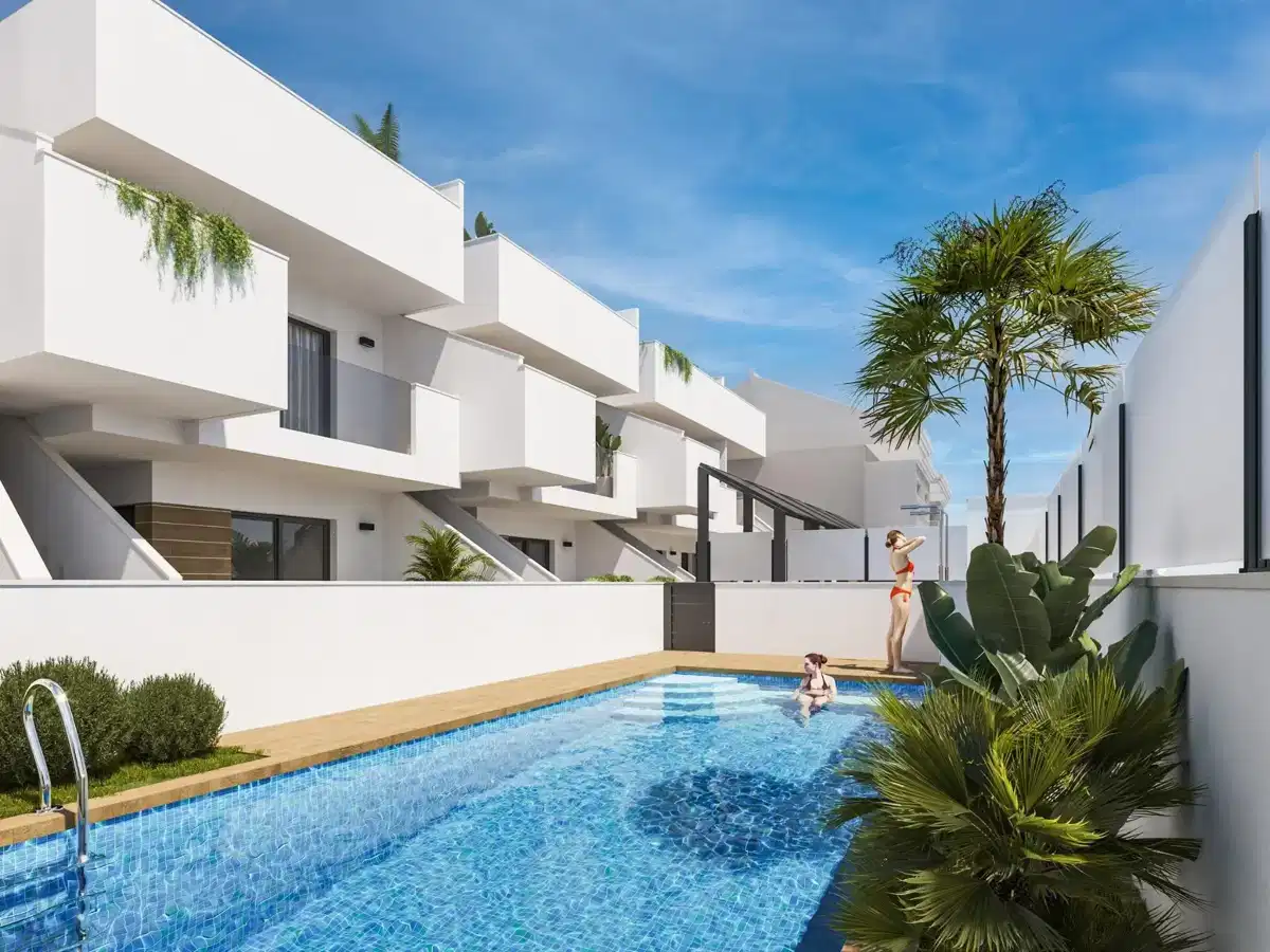 3-Bedroom, 2-Bathroom Top Floor Bungalow in San Pedro del Pinatar – Modern Living Near the Sea