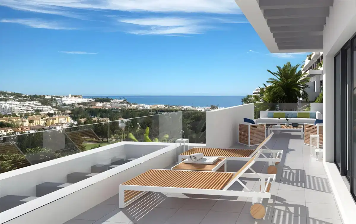 2-Bedroom, 2-Bathroom Luxury Apartment with Panoramic Sea Views in Las Lagunas de Mijas