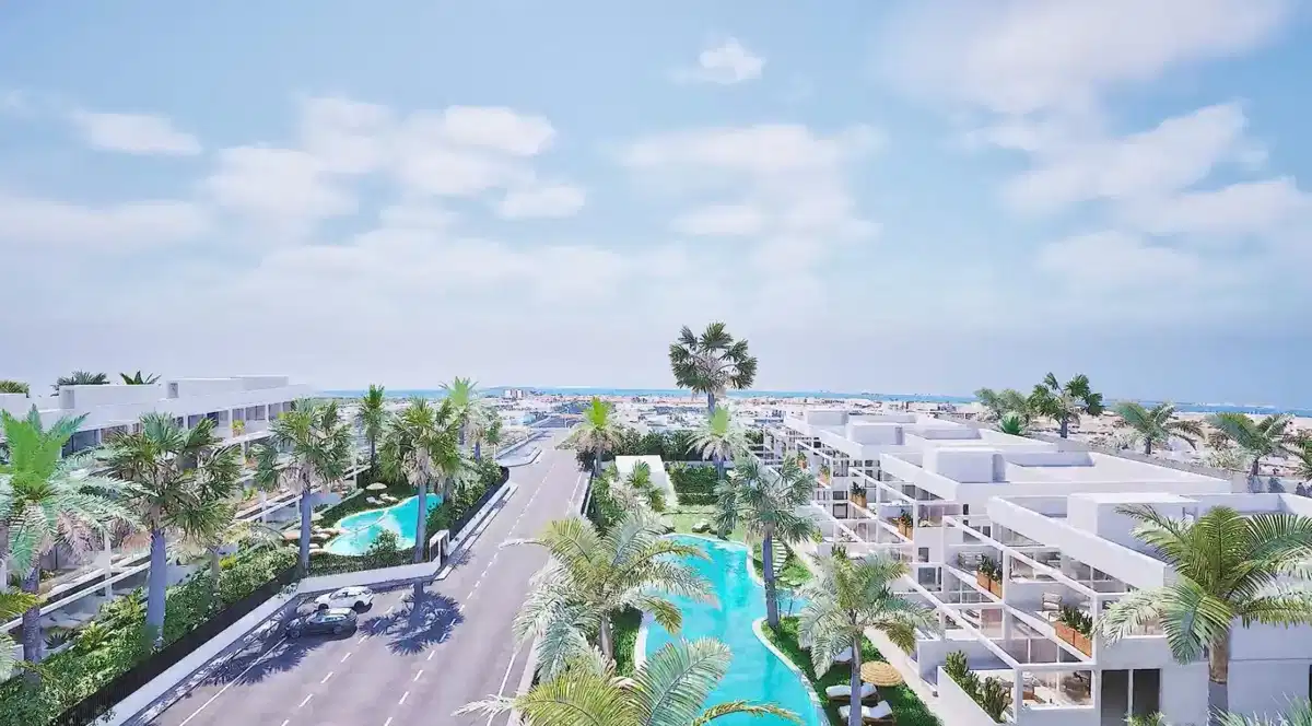 3-Bedroom, 2-Bathroom Modern Penthouse Near Mar de Cristal Beach