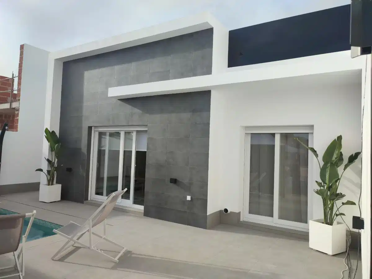 3-Bedroom, 2-Bathroom Contemporary Villa with Private Pool and Solarium in Balsicas