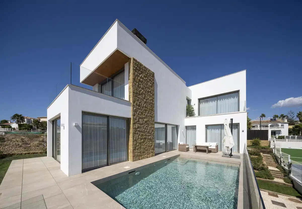 5-Bedroom, 7-Bathroom Luxury Villas with Sea and Mountain Views in Las Farolas, Mijas Costa