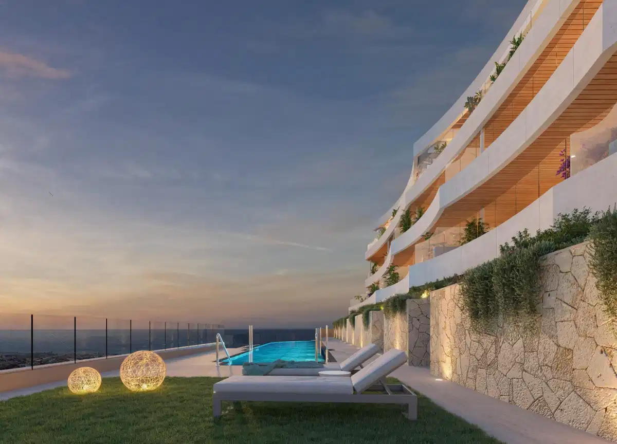 3-Bedroom, 2-Bathroom Penthouse with Sea Views and Spacious Terrace in Rincon de la Victoria