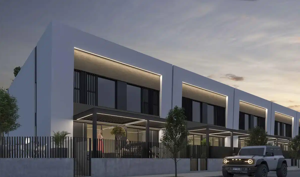 2-Bedroom, 3-Bathroom Modern Townhouse with Rooftop Solarium and Communal Pool in Dolores