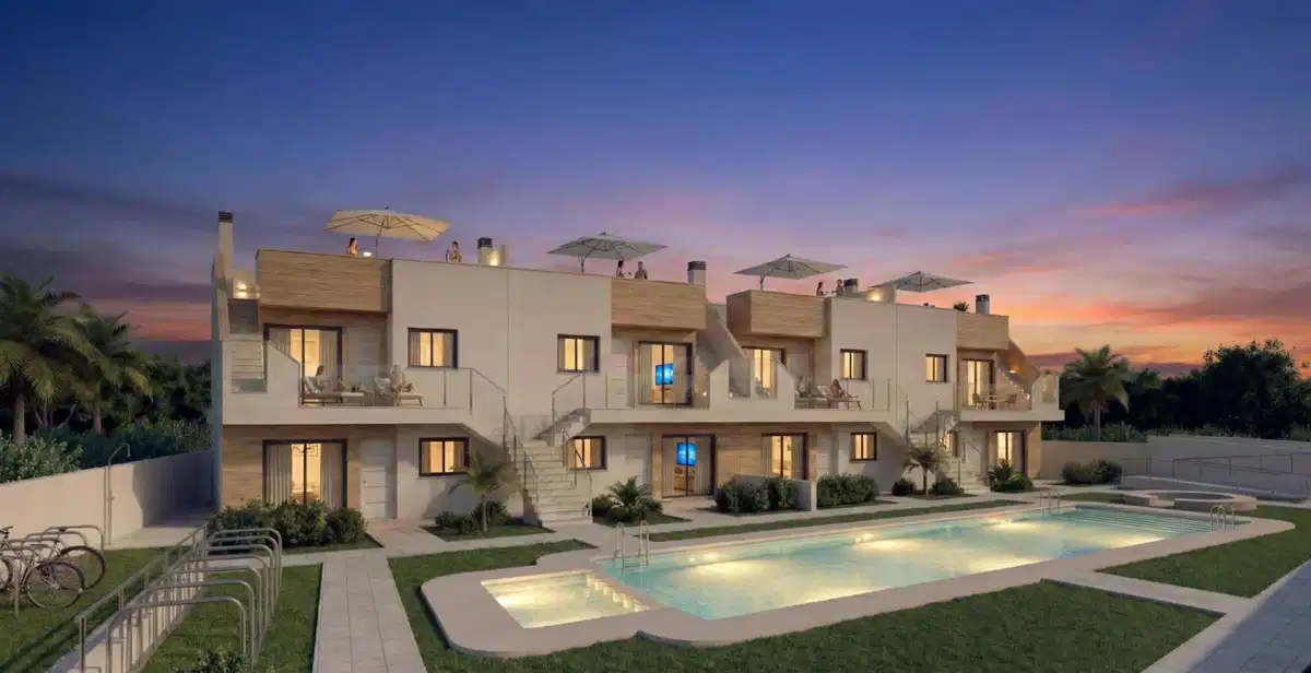2-Bedroom, 2-Bathroom Modern Top Floor Bungalow with Solarium in San Javier Near Mar Menor