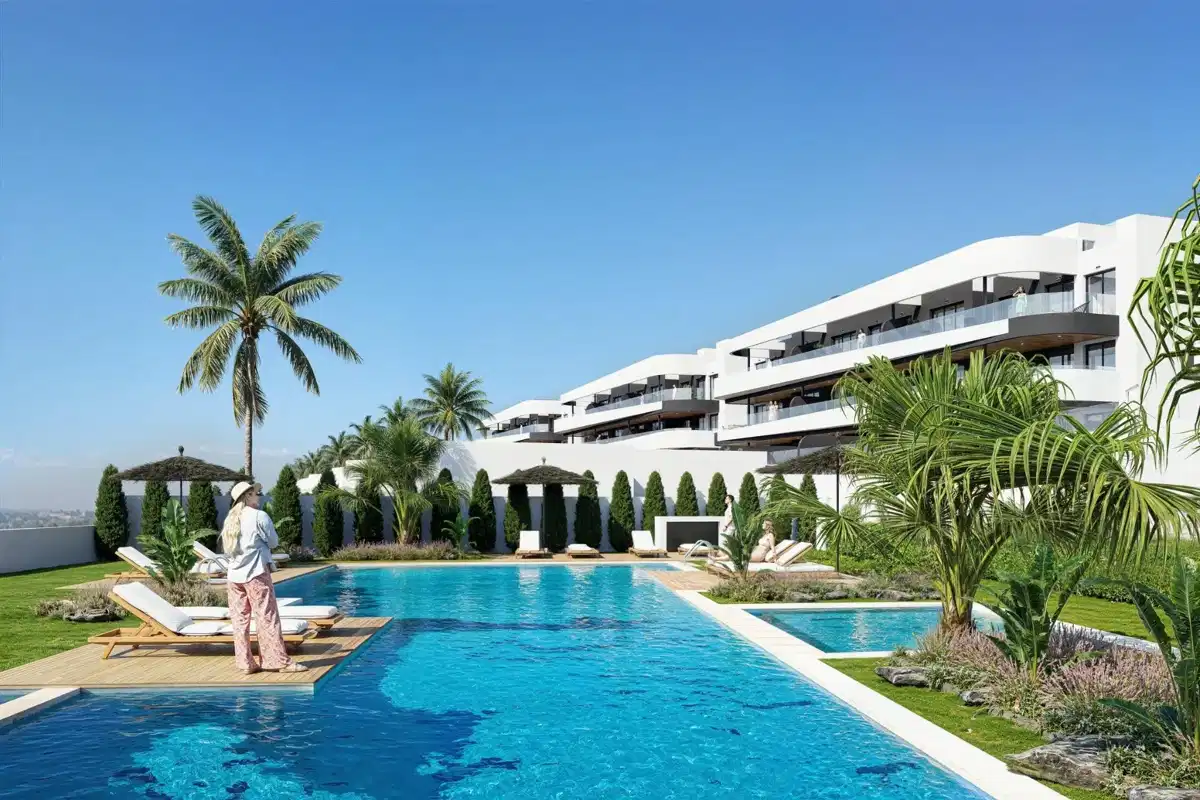 3-Bedroom, 2-Bathroom Golf Front Apartment with Terrace and Underground Parking in La Serena Golf, Los Alcazares