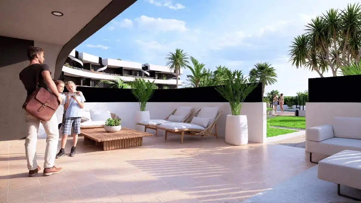 3-Bedroom, 2-Bathroom Luxury Golf Front Apartment Near the Sea in Los Alcazares