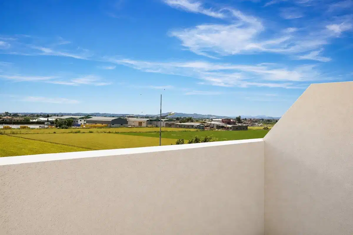 2-Bedroom, 3-Bathroom Modern Townhouse with Rooftop Solarium in Dolores