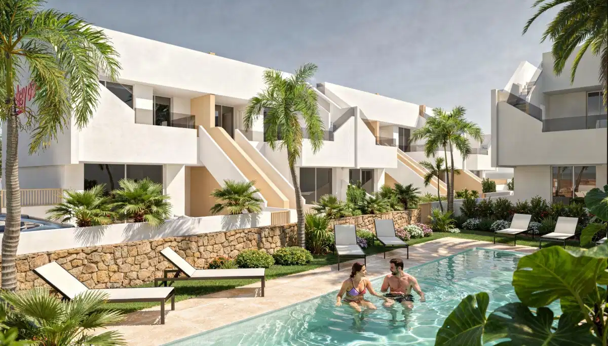 3-Bedroom, 2-Bathroom Ground Floor Bungalow in Pilar de la Horadada Near Beach and Town Centre