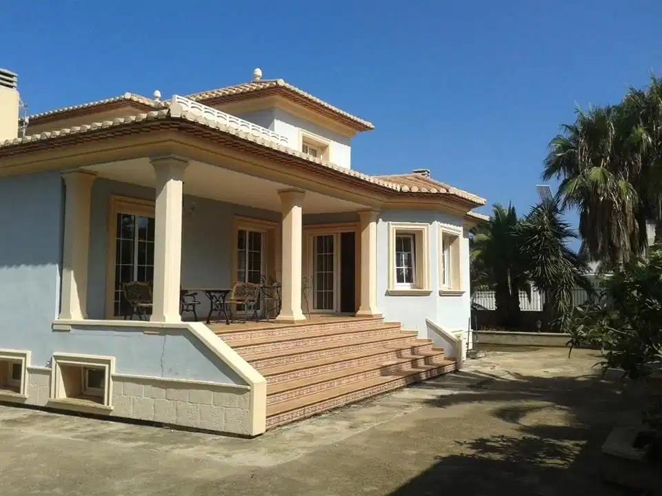 5 bedrooms, 3 bathrooms Villa in Denia