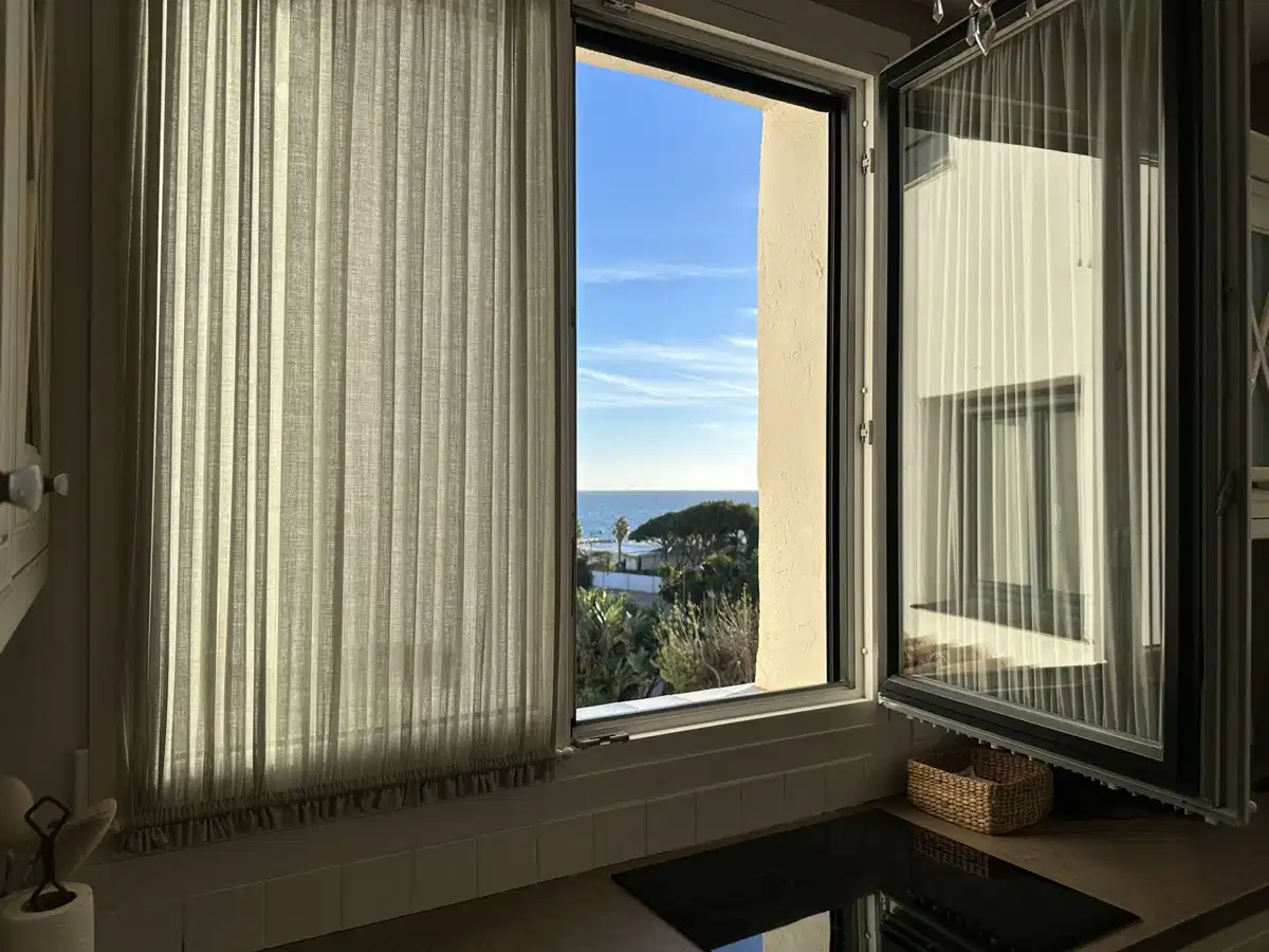 3 bedrooms, 2 bathrooms Apartment in Puerto Banús