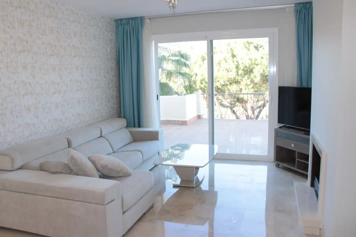 2 bedrooms, 3 bathrooms Apartment in Marbella