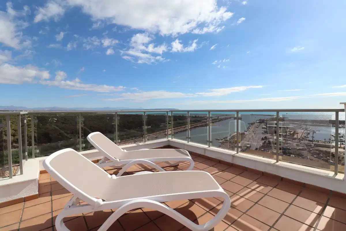 3 bedrooms, 2 bathrooms Duplex in Guardamar del Segura