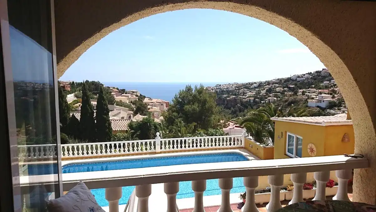 5 bedrooms, 3 bathrooms Villa in Cumbre del Sol