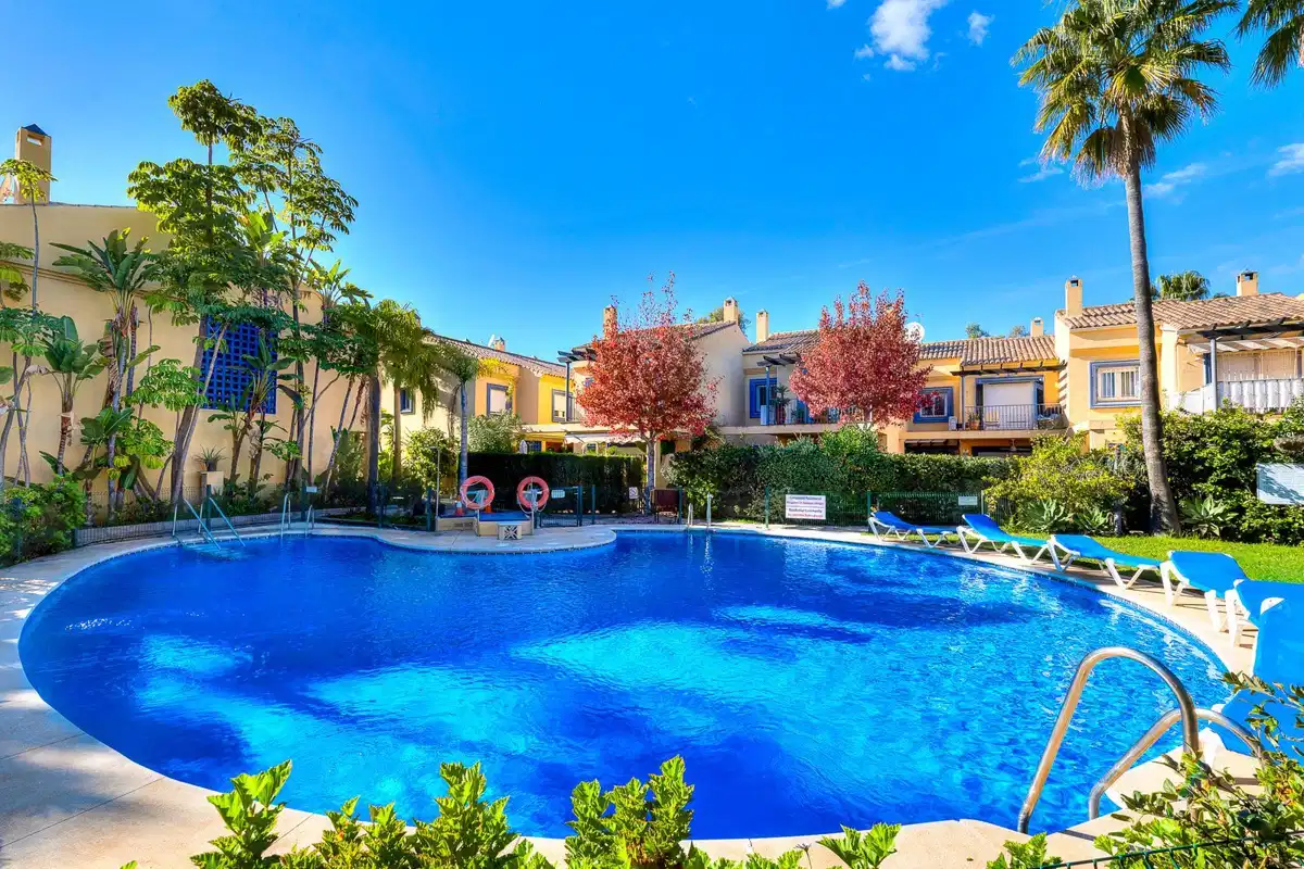 3 bedrooms, 3 bathrooms Townhouse in San Pedro de Alcántara