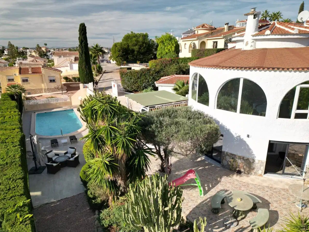 5 bedrooms, 3 bathrooms Villa in Ciudad Quesada
