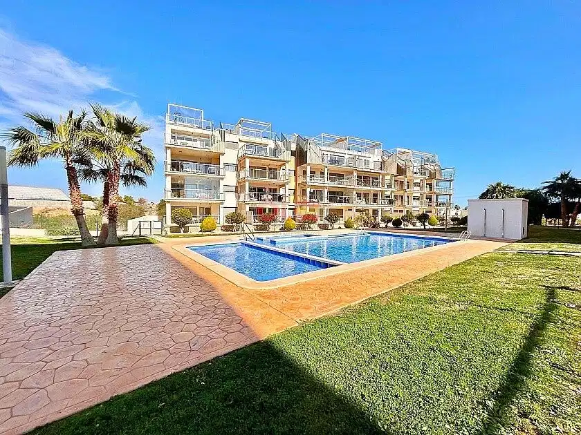 2 bedrooms, 2 bathrooms Apartment in Villamartin