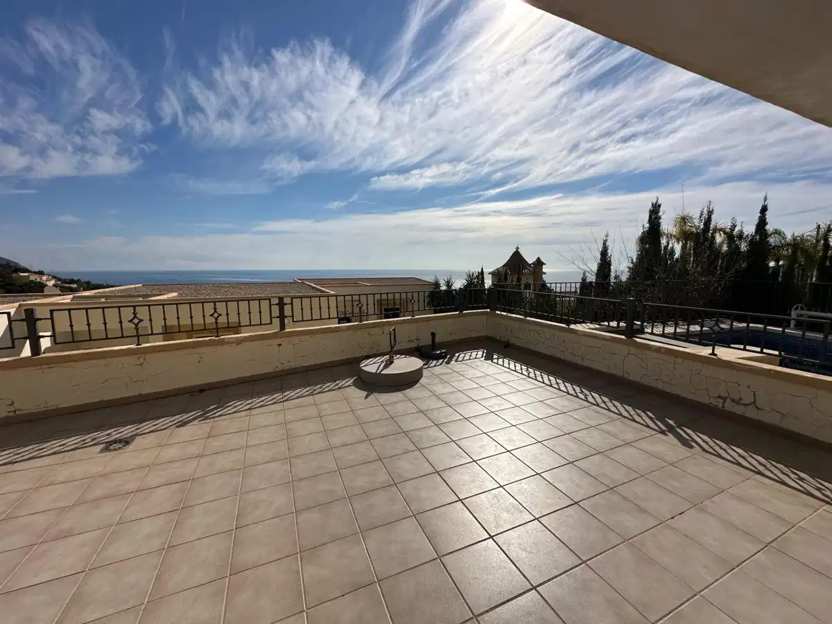 2 bedrooms, 2 bathrooms Apartment in Altea
