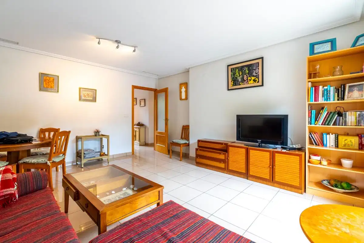 3 bedrooms, 2 bathrooms Apartment in El Campello