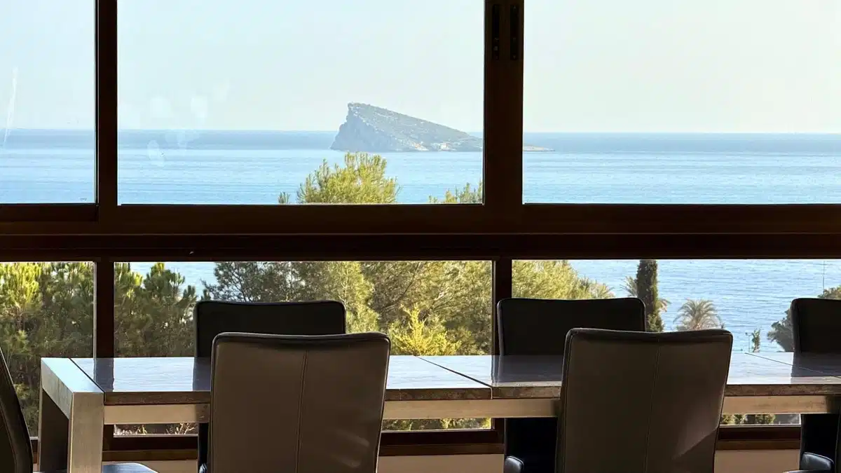 4 bedrooms, 3 bathrooms Apartment in Benidorm