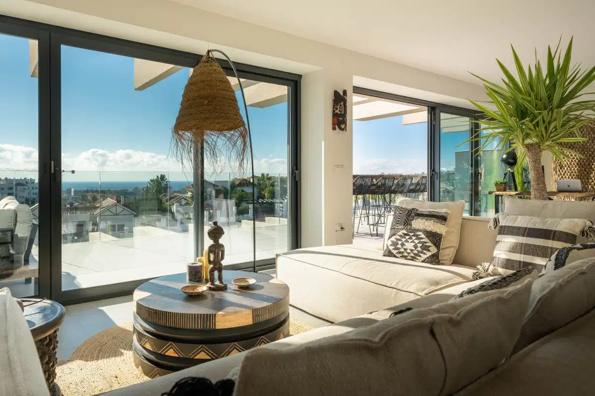 3 bedrooms, 3 bathrooms Apartment in Estepona