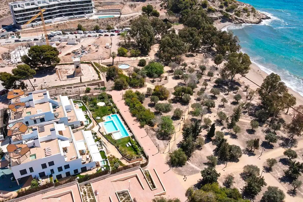3 bedrooms, 3 bathrooms Apartment in Villajoyosa