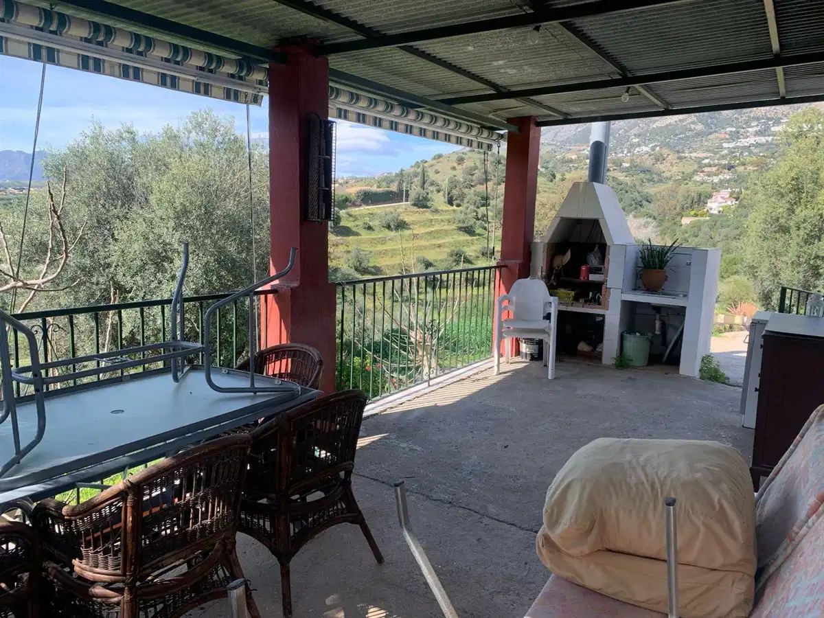 3 bedrooms, 2 bathrooms Finca in Mijas