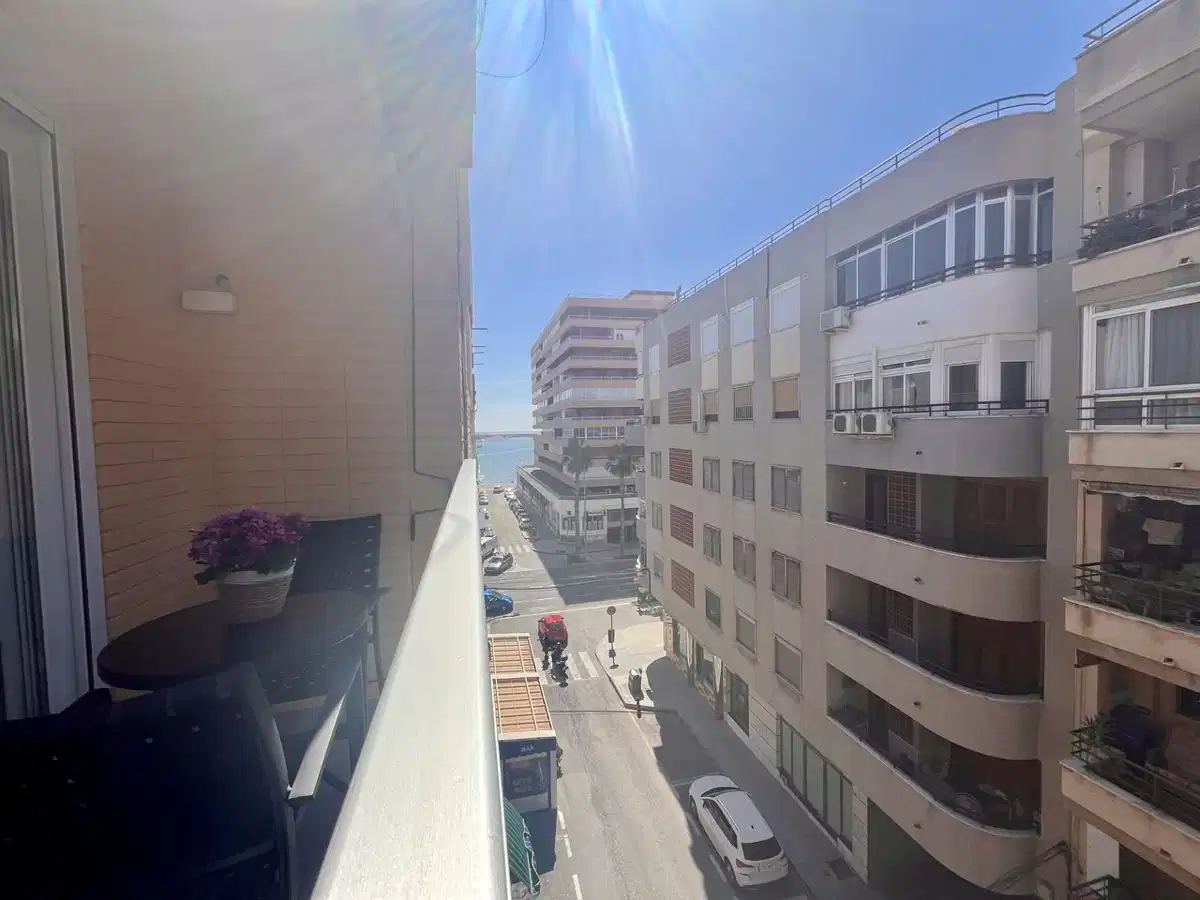 3 bedrooms, 1 bathrooms Apartment in Torrevieja
