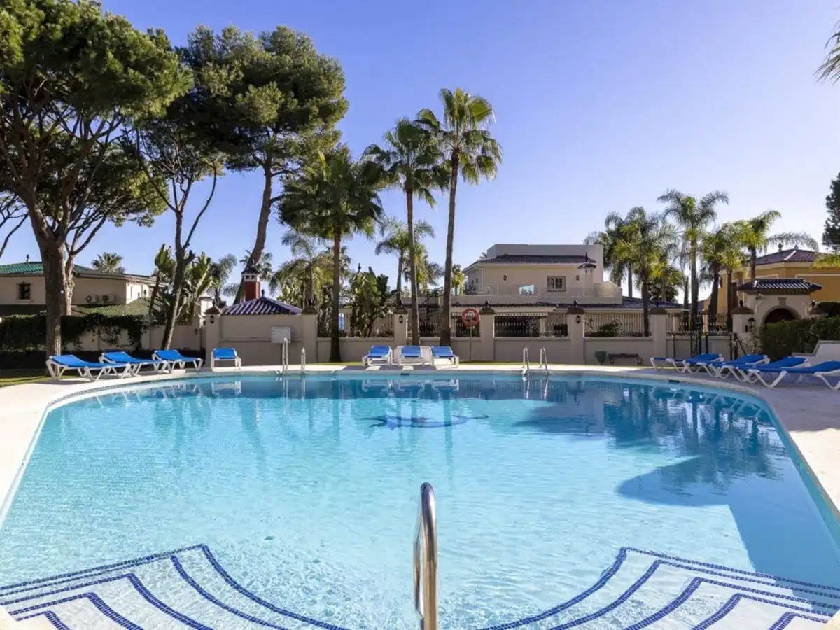 3 bedrooms, 2 bathrooms Penthouse in Puerto Banús