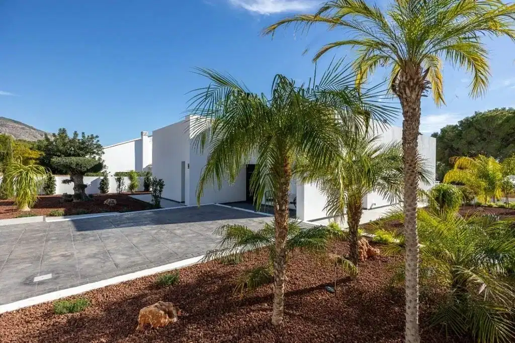 4 bedrooms, 3 bathrooms Villa in Altea